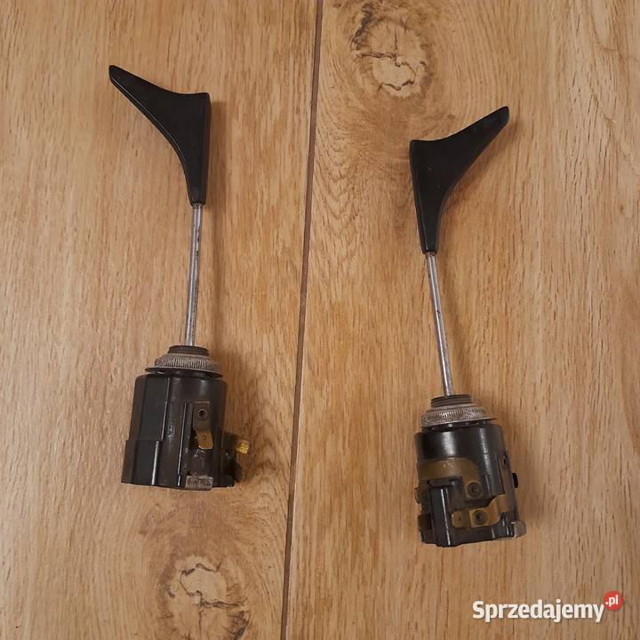 Włącznik świateł wycierqczek skoda MB1000 i 100 Rok produkcji 1985 łódzkie Lubochnia sprzedam