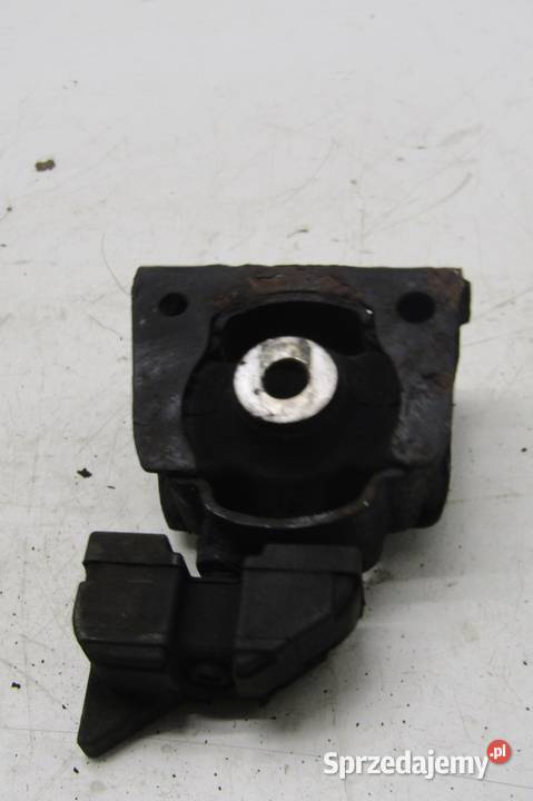 ŁAPA PODUSZKA SILNIKA 18 HYBRID TOYOTA PRIUS III