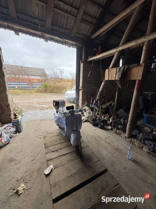 Włoski skuter Vespa sumco vita 125 Żukówko