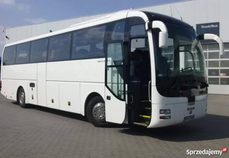 Iliade Bus Wynajem Autokaru Bezpiecznie do celu Piaseczno