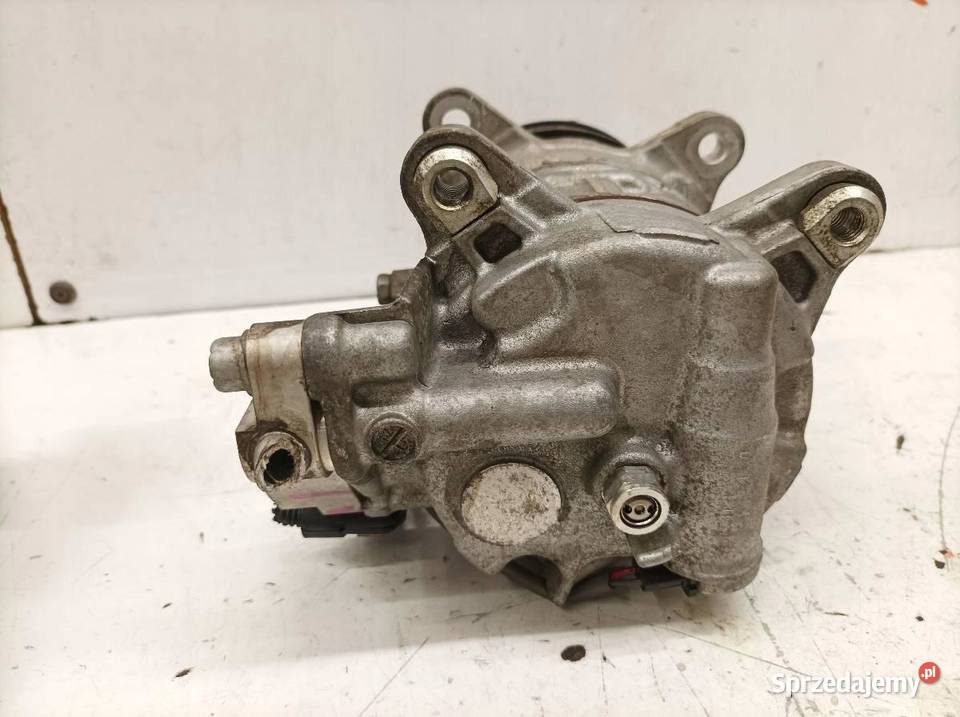 SPRĘŻARKA KLIMATYZACJI 9299328 04 20 D B47 Bmw Rok produkcji 2017 świętokrzyskie