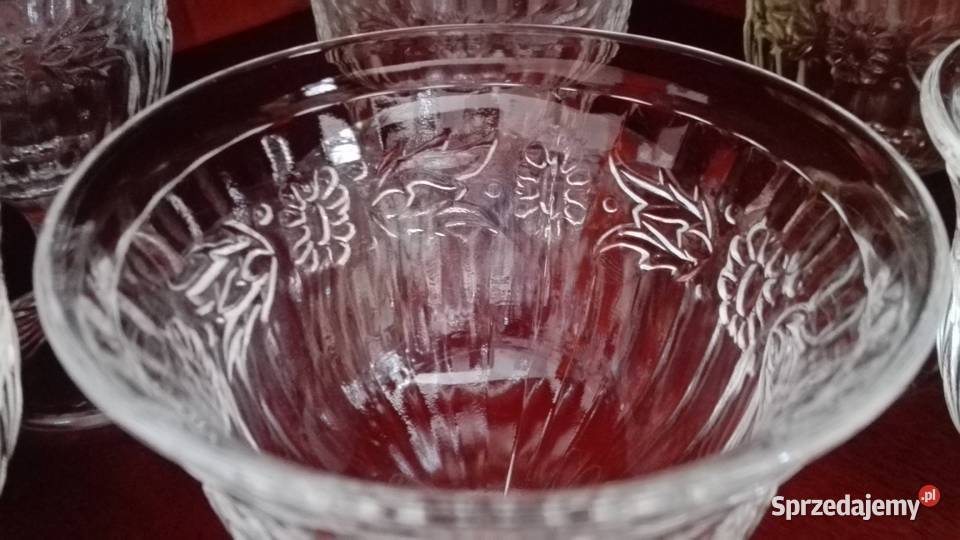 Kielichy puchary 6 szkło Ząbkowice Śląskie Białystok