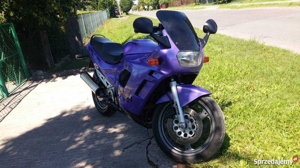 Suzuki GSX750F GR78A benzyna