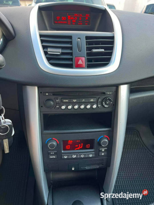 Peugeot 207 ładny klimatronic Serwisowany czujnik parkowania 207