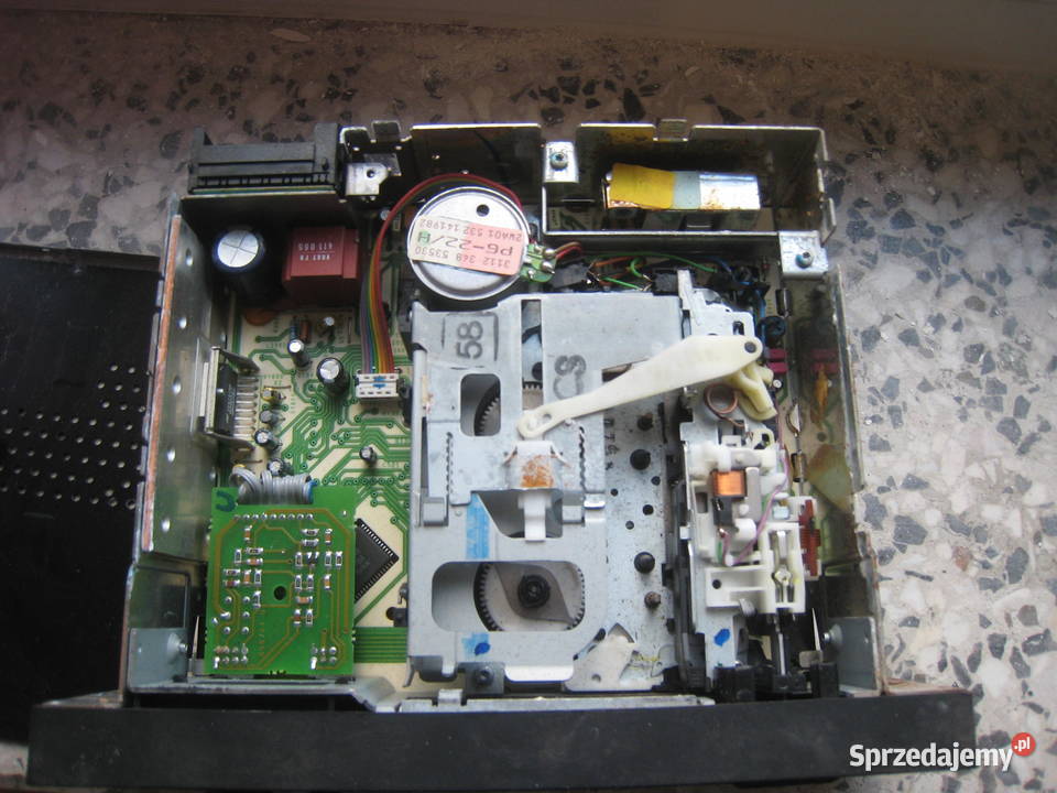 Radio oryginalne Audi Beta autoreverse 7 644 845 Kraków sprzedam