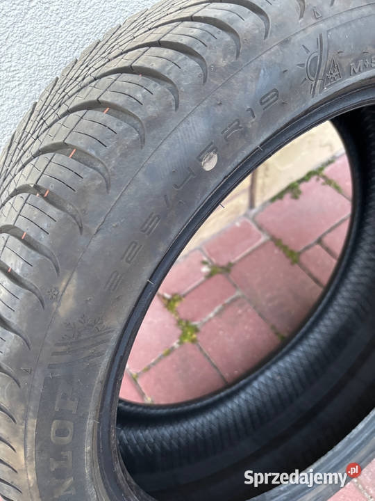 Dunlop AllSeason2 2254519 wielosezonowe 2024 19cale