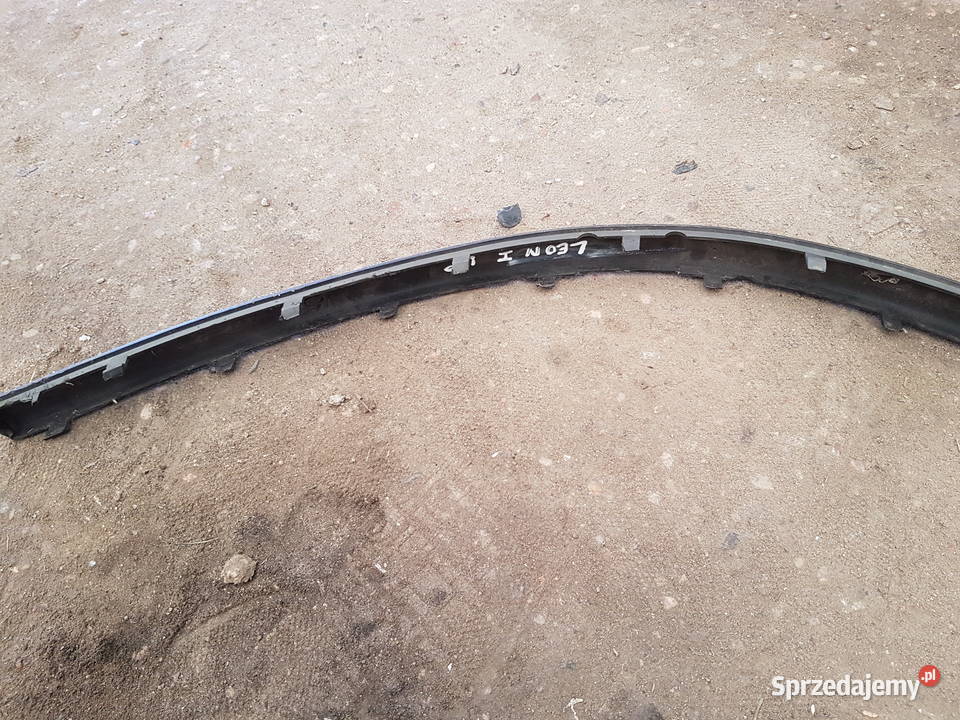 SEAT LEON I LISTWA ZDERZAKA LEWA PRZOD Turek