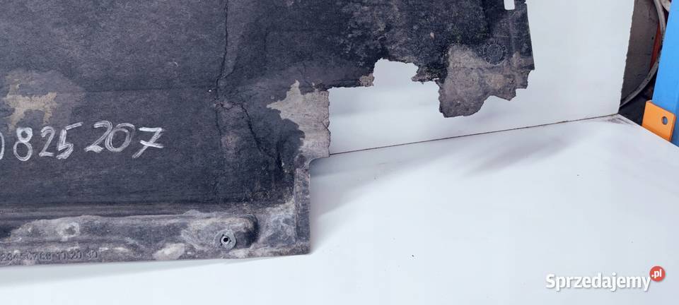 OSŁONA PŁYTA PODWOZIA LEWA AUDI A6 C7 4G0825207 Przystajń