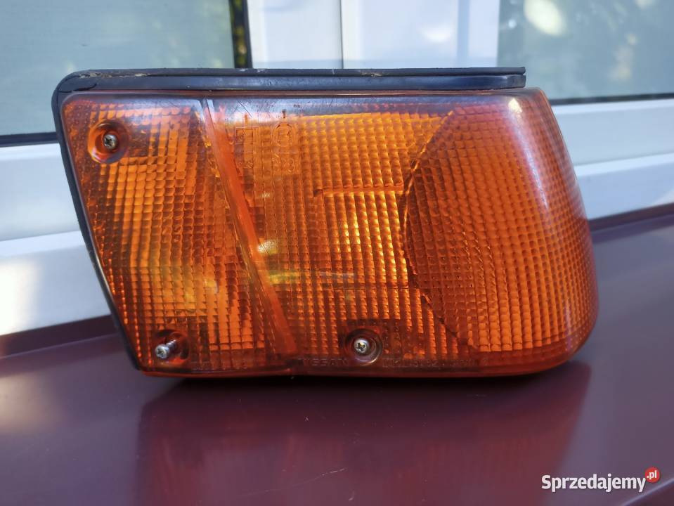Nissan Sunny N13 kierunkowskaz kierunek migacz Oświetlenie Sieradz sprzedam