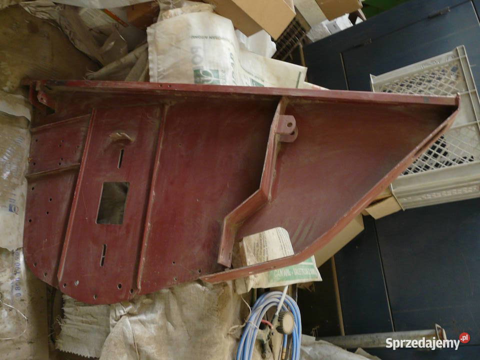 Bok hederu prawy Bizon Rekord Super 5058010500 Do kombajnów lubelskie Jarosławiec sprzedam