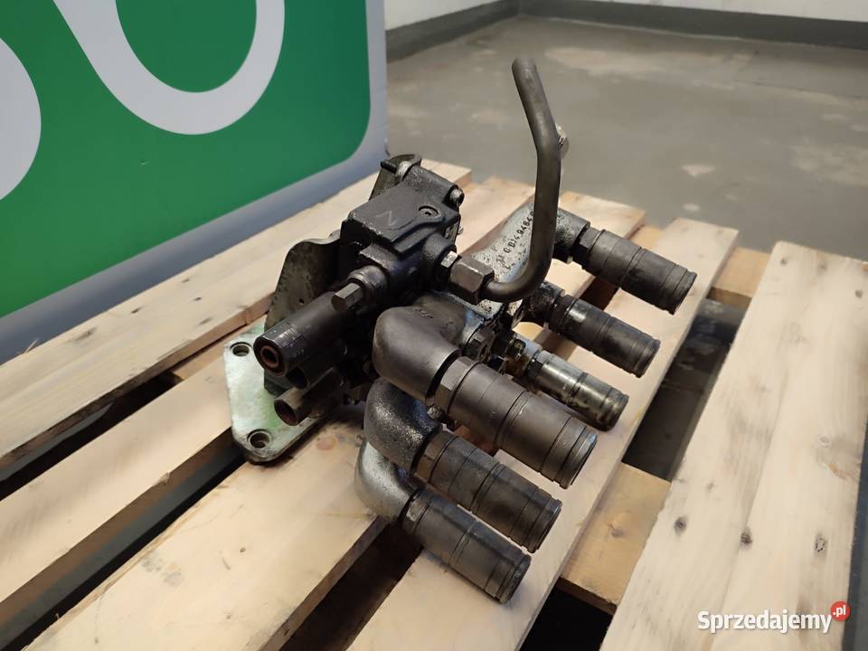 Rozdzielacz hydrauliczny 200061131107 Deutz Fahr Pozostałe Wilkowo