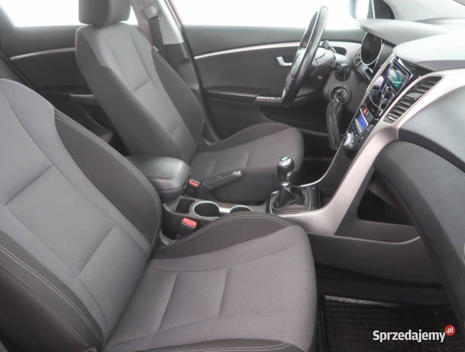 Hyundai i30 16 CRDi gniazdo USB Bielany Wrocławskie