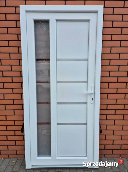 Ozdobne drzwi PCV 100x210 wzmacniane białe Kraków