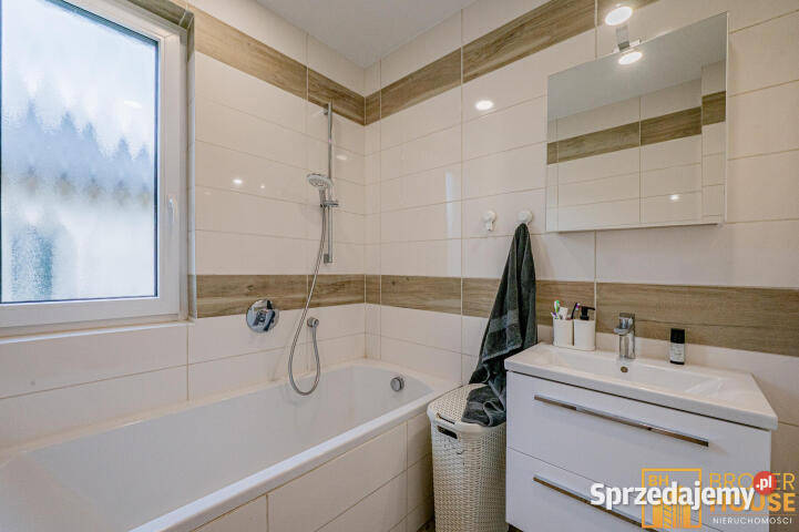 Dom wolnostojący sprzedam Dylaki 98m2 800m2 Domy