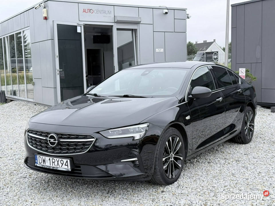 Opel Insignia 20 CDTi 174 2022r Lane Assist ASR (kontrola trakcji)