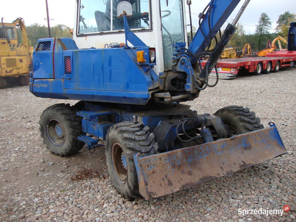 KOMATSU PW30 koparka kołowa waga 3970 Czaplinek sprzedam