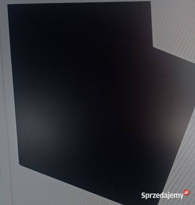 HDF Lakierowaną w kolorze czarnym 3mm 2440x830mm Brzeźno sprzedam