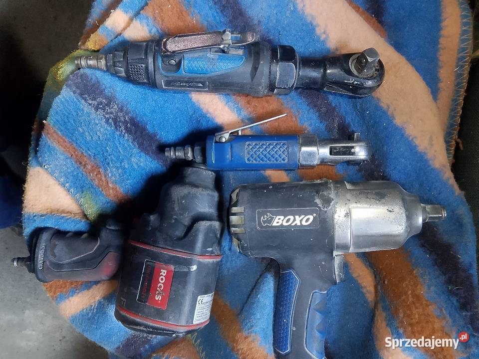 Sprzedam dwa klucze i grzechotki udarowe Kraków