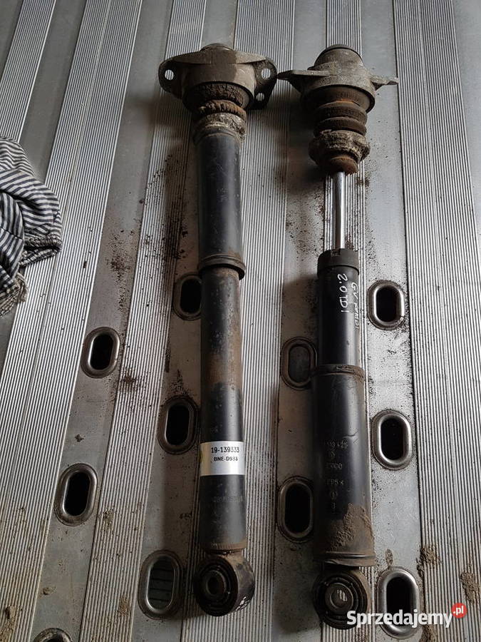 VW GOLF V KOMBI AMORTYZATOR TYL BILSTEIN Rok produkcji 2009 wielkopolskie