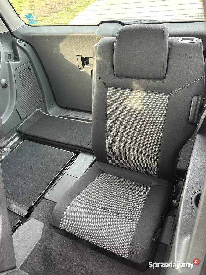 Opel Zafira B 2013 7 osób 17 D 222 Przebiegu Oława