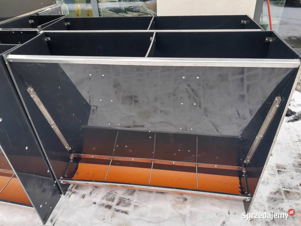 Automat karmnik paśnik czterostanowiskowy AP4T Krzewno sprzedam