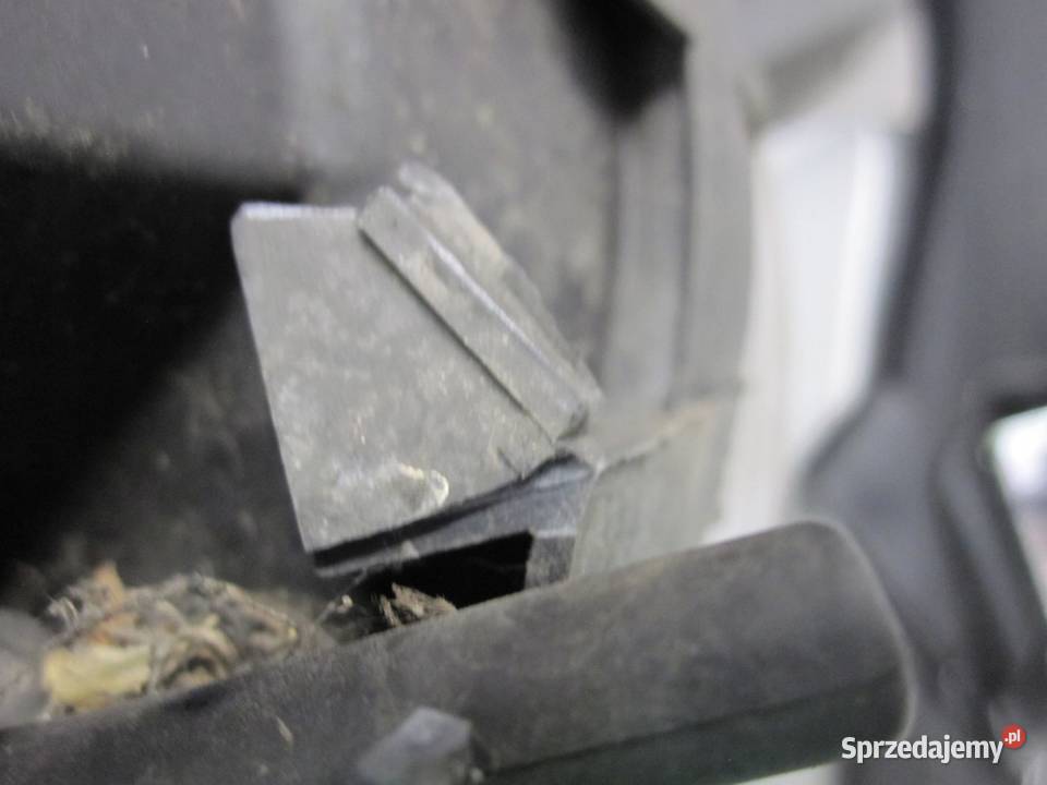 OPEL COMBO D 16r Lampa prawa przód 46380711 sprzedam