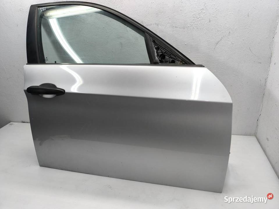DRZWI PRAWY PRZÓD TITANSILBER BMW E90 E91 wielkopolskie