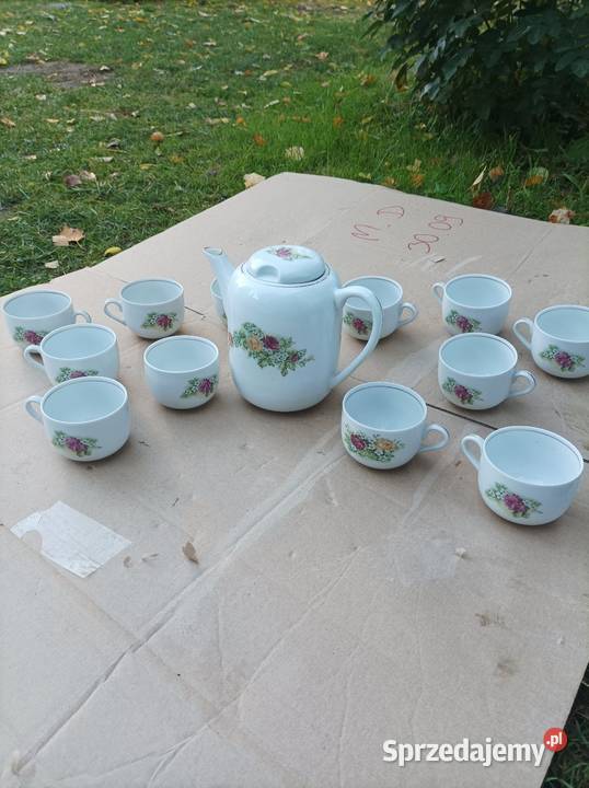 Porcelana Karolina zestaw kawowy herbaciany mazowieckie Sterdyń