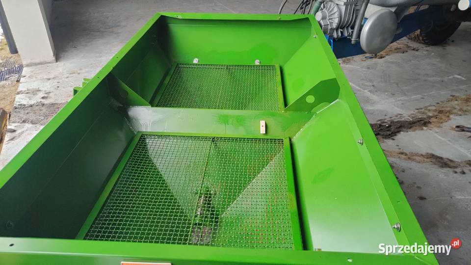 Rozsiewacz sipma Antek Sarnowo-Góry