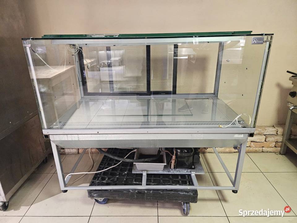 Witryna cukiernicza Cebea Bochnia Estera WO śląskie