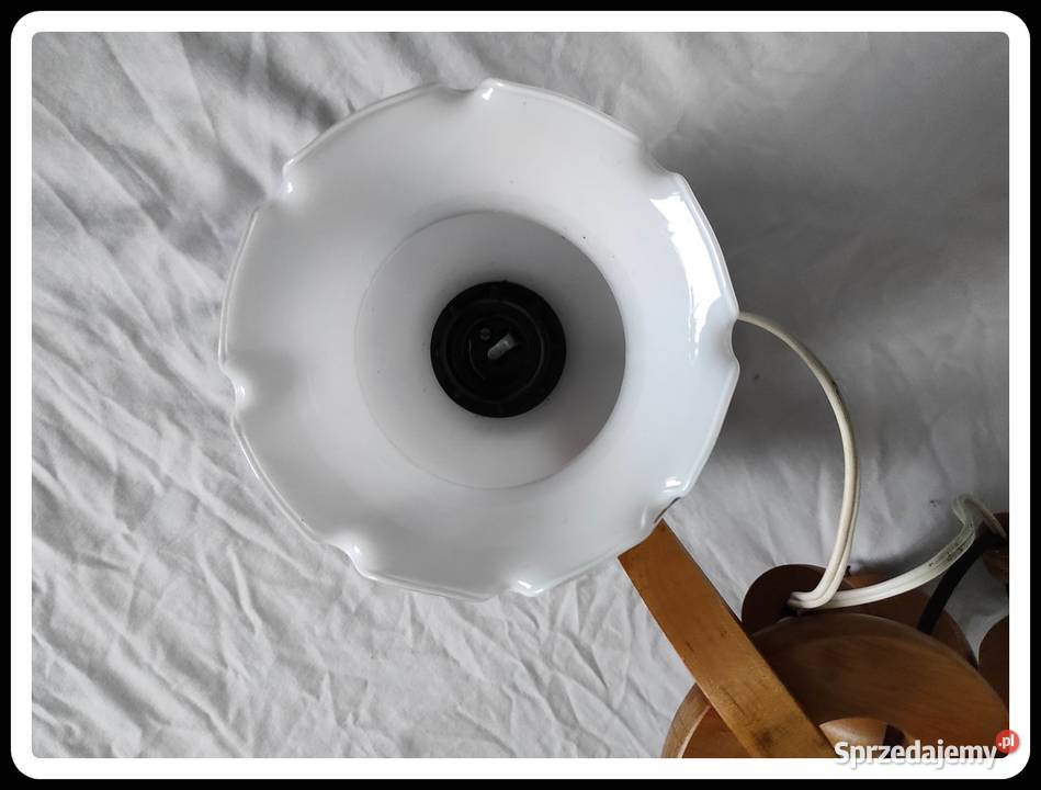 Żyrandol lampa sufitowa 3 żarówki szkło i drewno Płock
