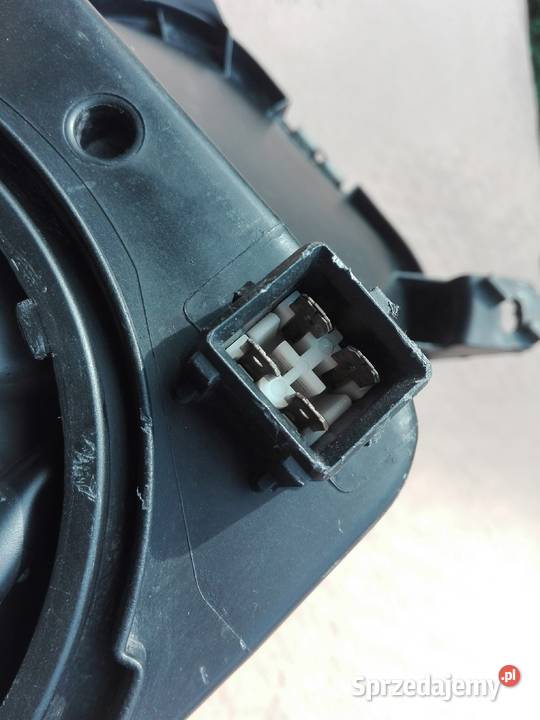 PASSAT B3 B4 Reflektor strona lewa elektryczne Tomaszów Mazowiecki sprzedam