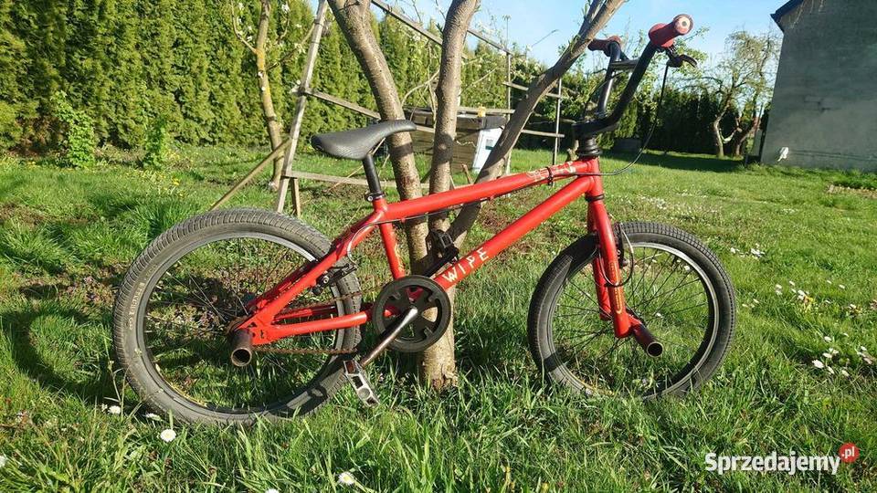 Rower wyczynowy BMX BTwin WIPE 320 koła 20 PEGI