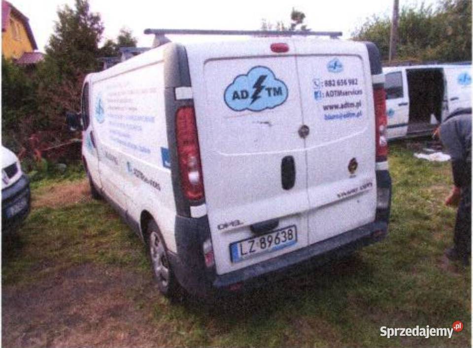 Syndyk sprzeda auto ciężarowe marki Opel Vivaro Rok produkcji 2012