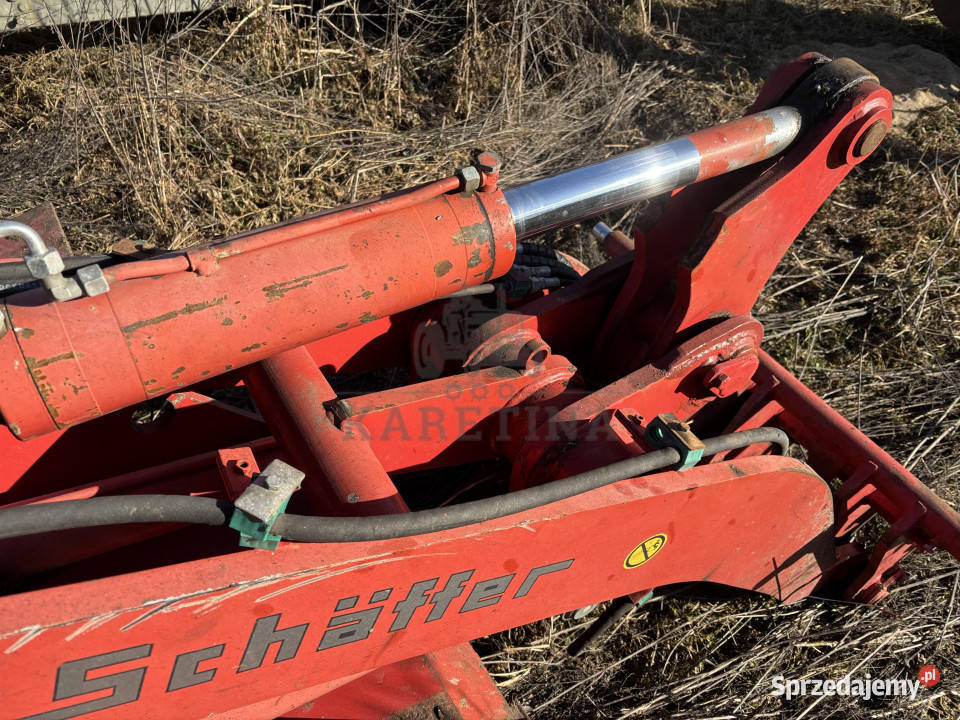 Schffer 8082 Ładowarka przegubowa Siłownik