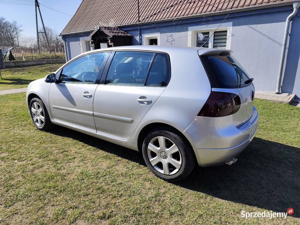 Golf 5 Samochody osobowe