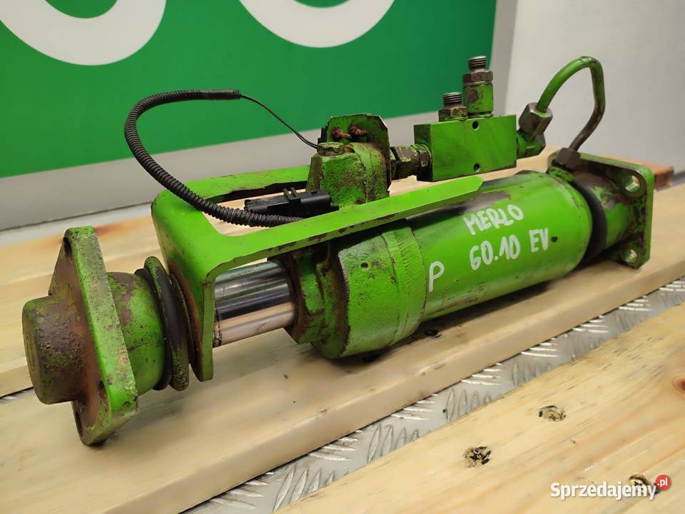 Siłownik hydrauliczny stabilizacji osi MERLO P Wilkowo
