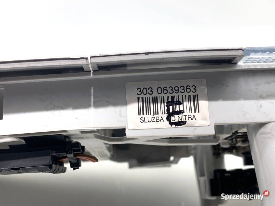 LAMPA SUFITOWA OPEL ASTRA H 13112203 Hatchback osobowe podkarpackie