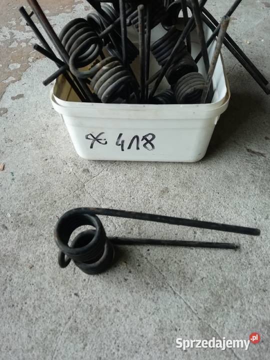 SPRĘŻYNA PODBIERACZA JOHN DEERE Maszyny zielonkowe Kazanów