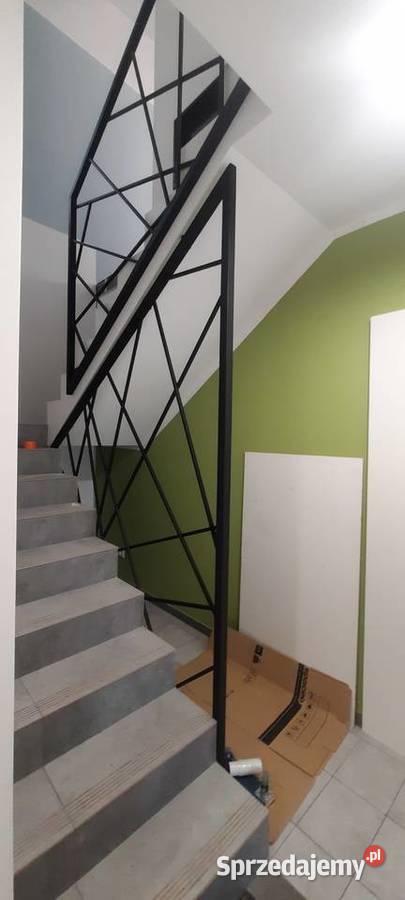 Schody konstrukcjia stalowa barierki Krynka