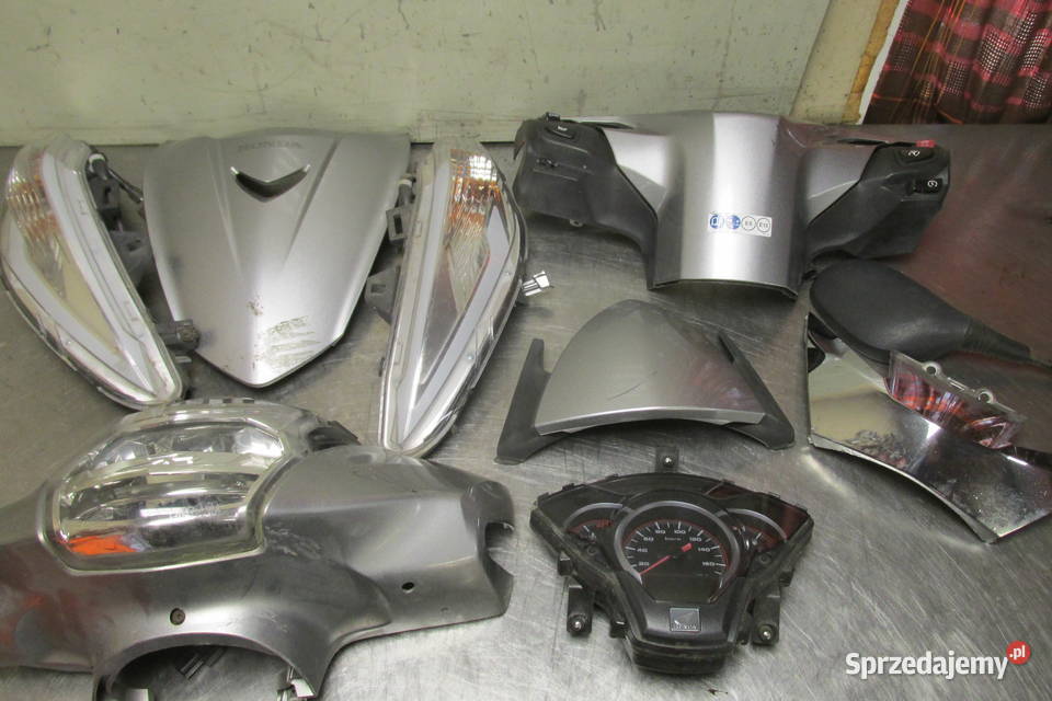 Licznik Honda SH 300 18r części