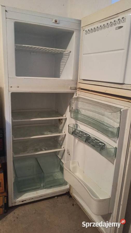 Używane AGD zamrażarka lodówka mikrofalówka Lodówki i zamrażarki Wieluń sprzedam