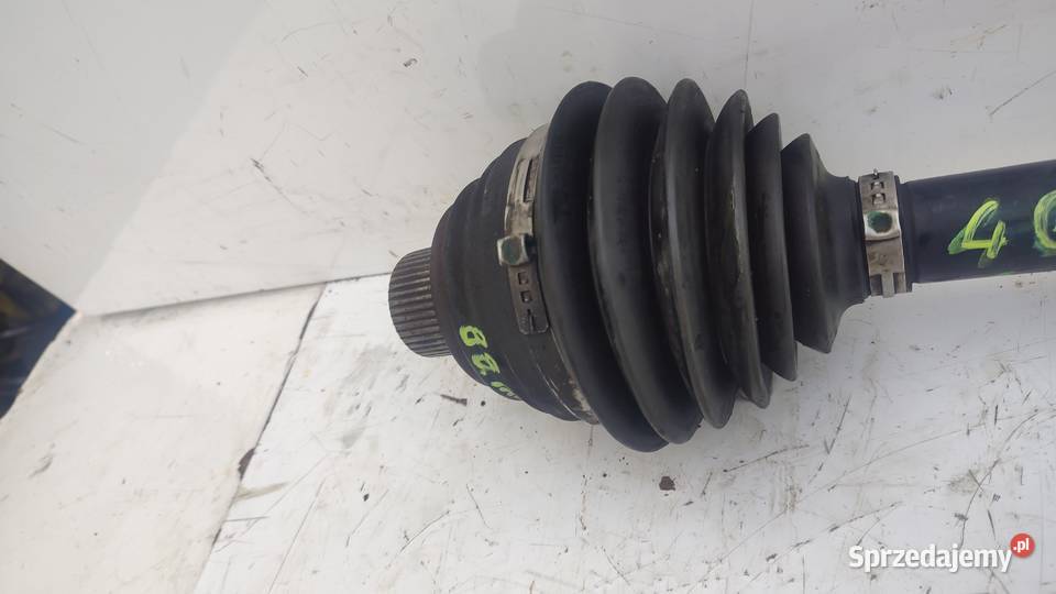 88IRLAUDI A4 B8 A5 8T 30 TDI 8K0407271AJ PÓŁOŚ Włoszczowa