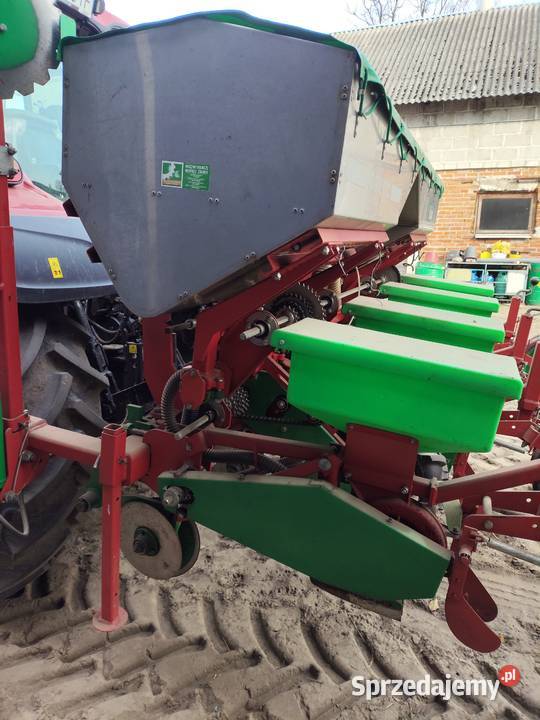 siewnik do kukurydzy Siewniki i sadzarki lubelskie Krzywda