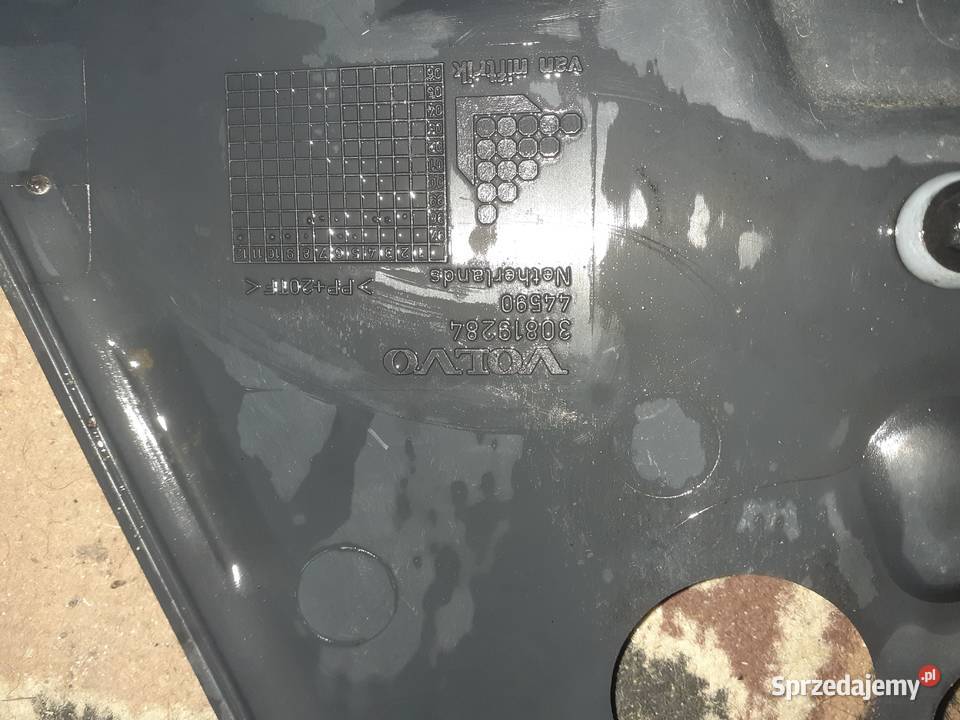 Obudowa plastiki silnika Volvo S40 9804 30819284