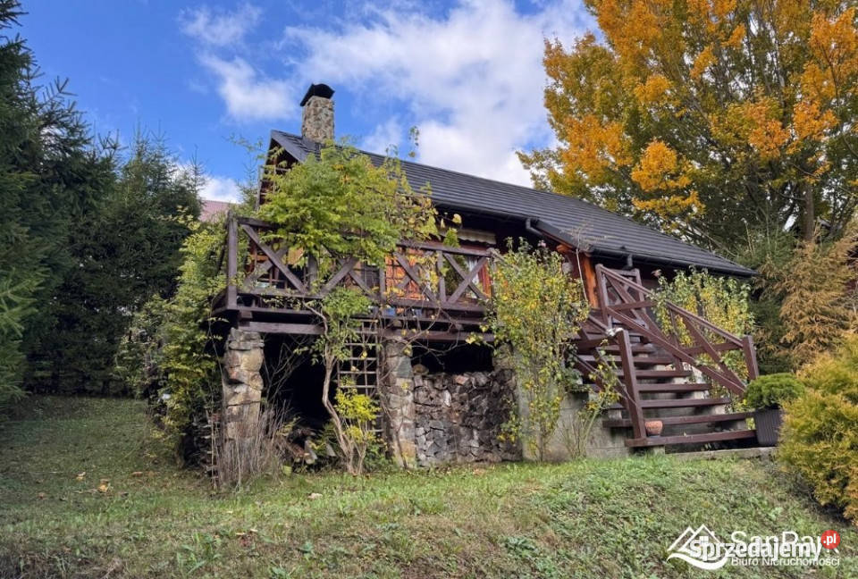 Dom wolnostojący Czarna 44m2 549m2 podkarpackie