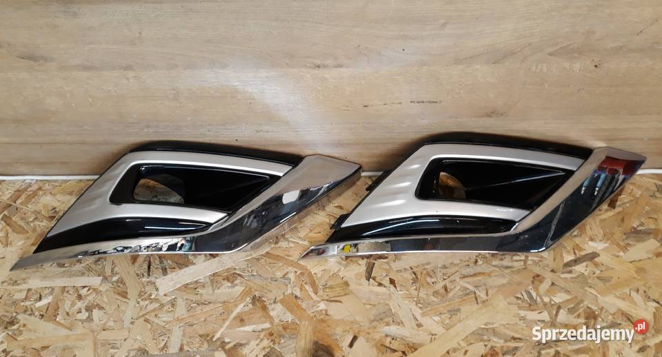 MITSUBISHI OUTLANDER 3 III LIFT KRATKA PRAWA Międzychód