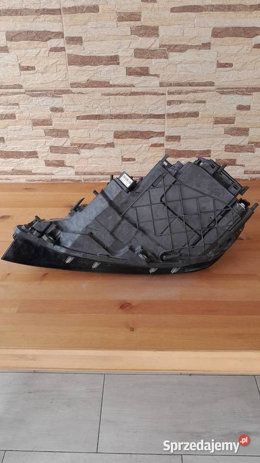Reflektor Tuareg II Bi xenon LED 7P1 941 034 A