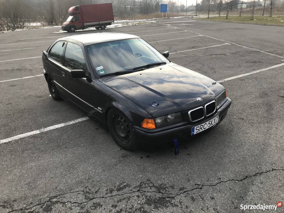 BMW E36 Compact 19 Bogate wyposażenie podgrzewane fotele