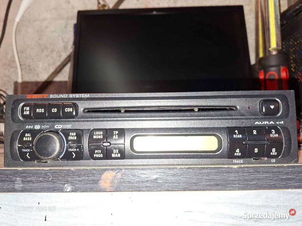 Radio Seat Aura CD osobowe sprzedam